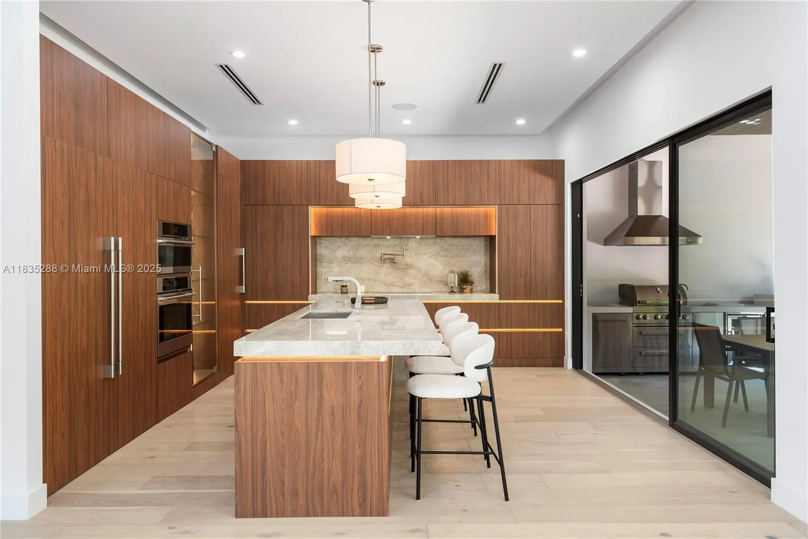 260 NW 47th St, Miami, Florida, United States. - Photo 53