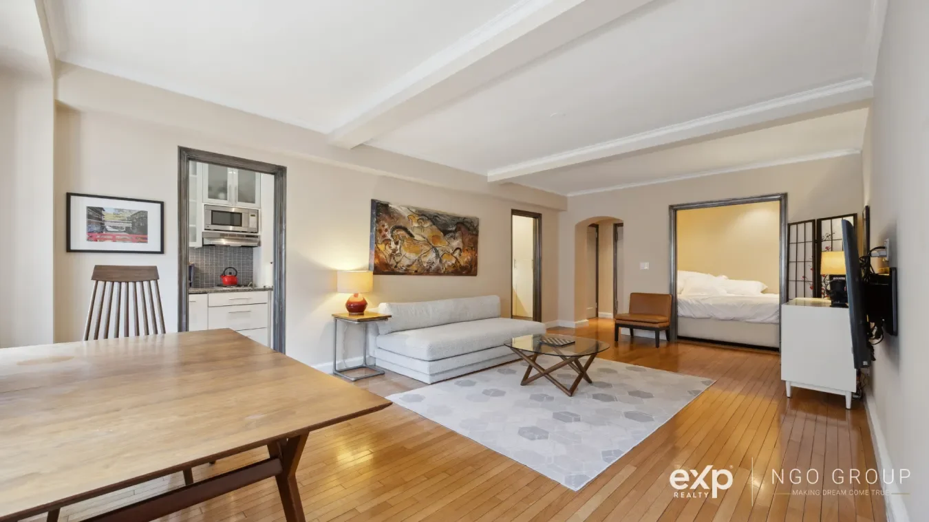 353 West 56 street, New York, New York, United States. - Photo 4