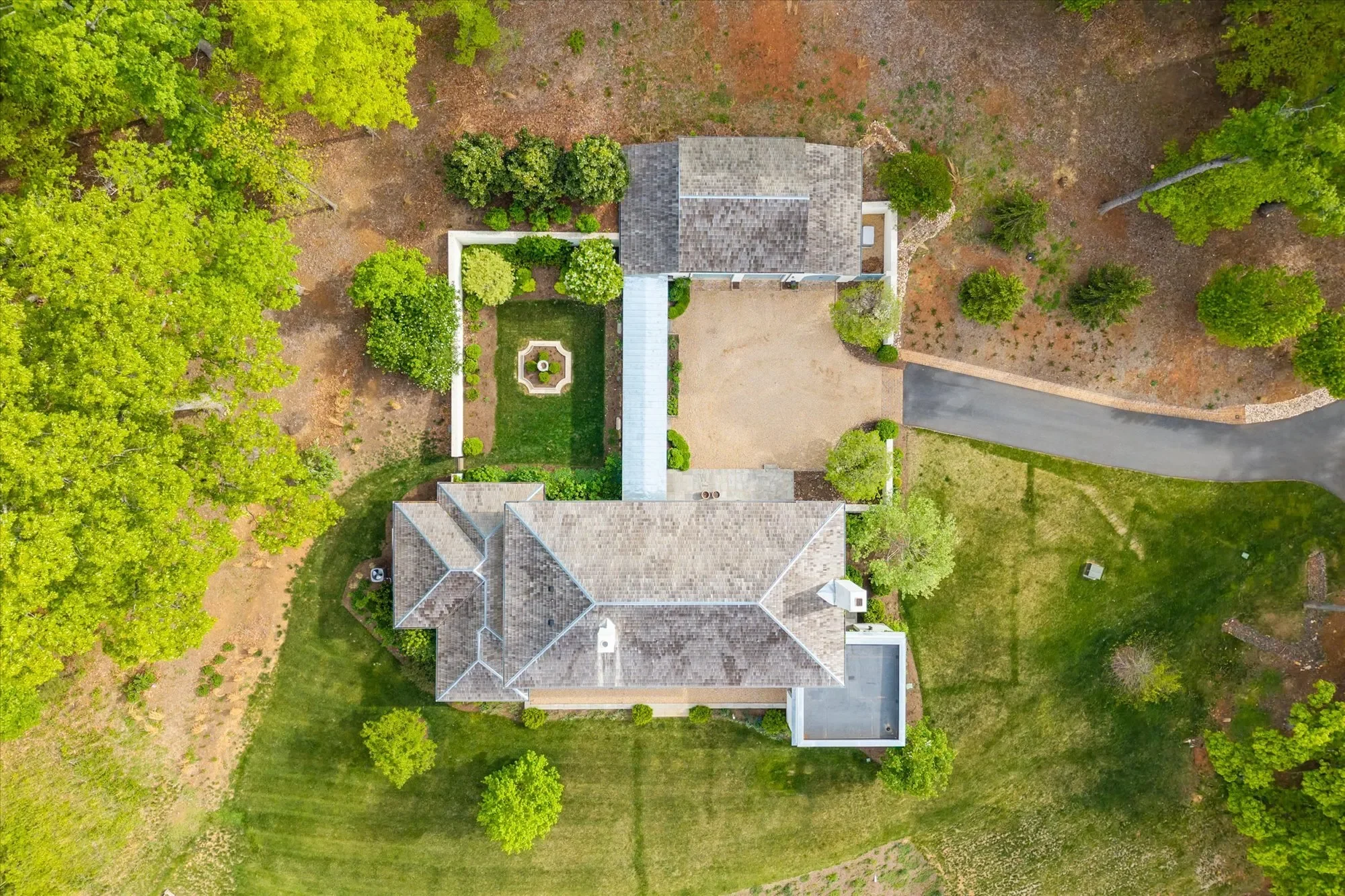 3065 Blandemar Dr, Charlottesville, VA 22903, Charlottesville, Virginia, United States. - Photo 13