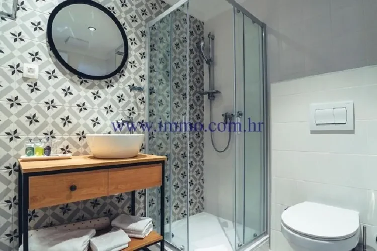 21300, Makarska, Croatia, Makarska, Split-Dalmatia County, Croatia. - Photo 11