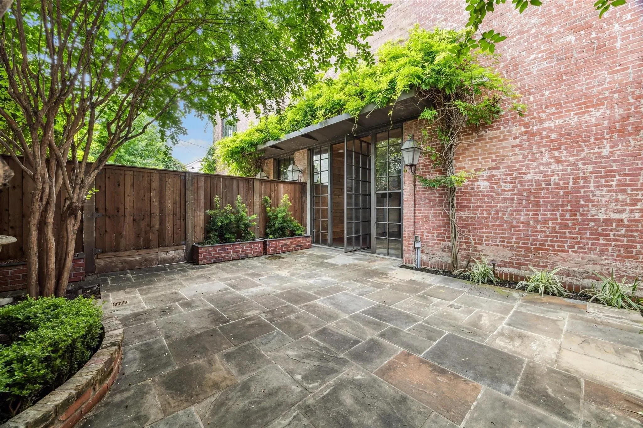 808 Coronado Street, Houston, Texas, United States. - Photo 15