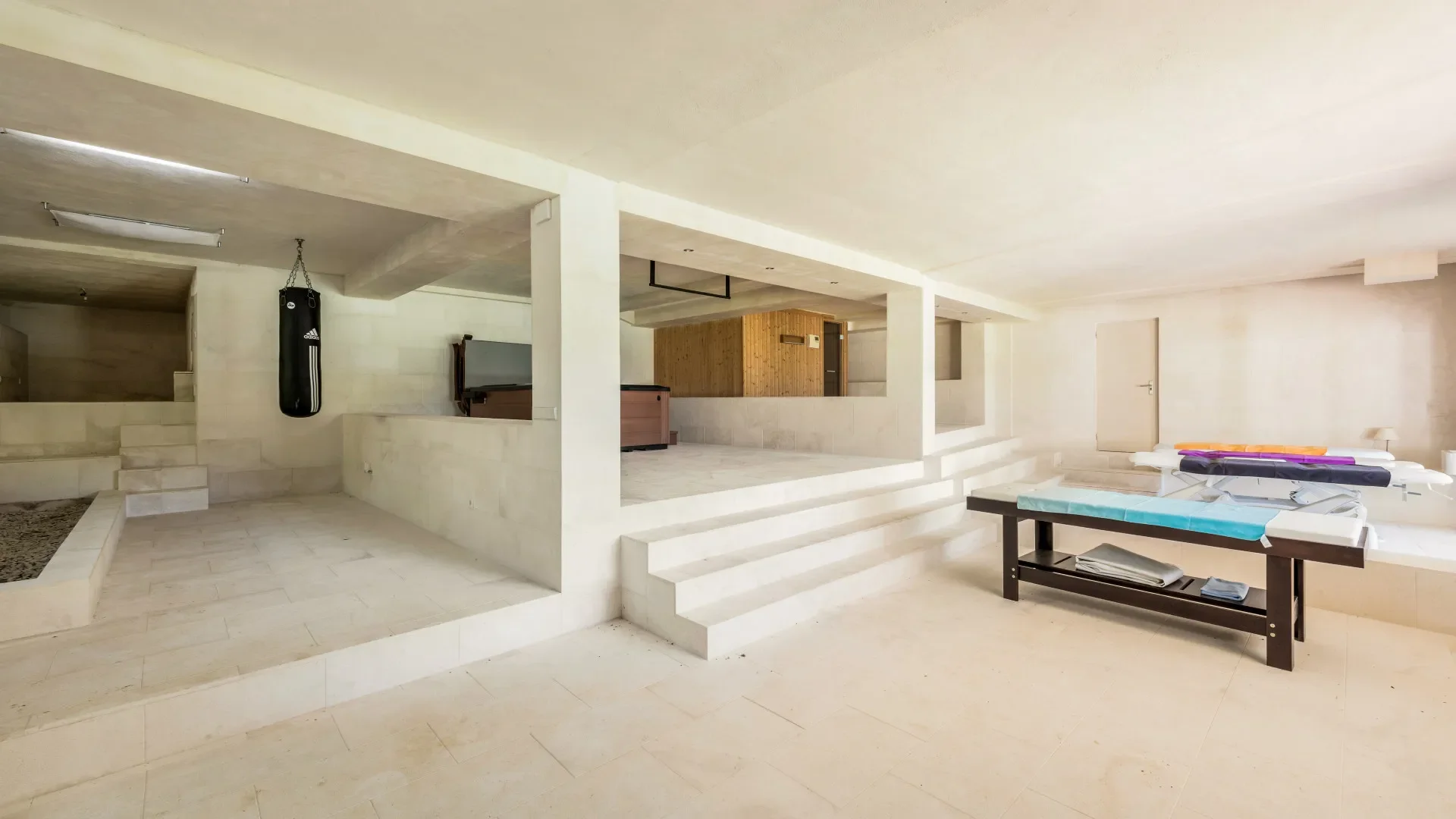 Estepona, Malaga, Estepona, Andalusia, Spain. - Photo 17