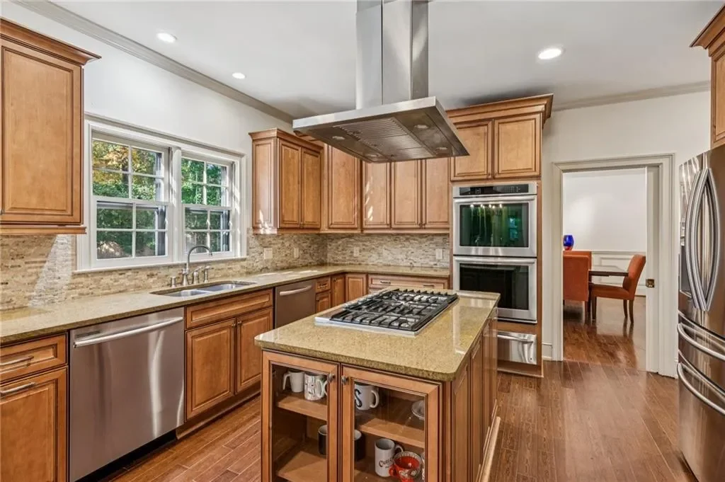 5460 E Idlewood Lane, Atlanta, Georgia, United States. - Photo 16