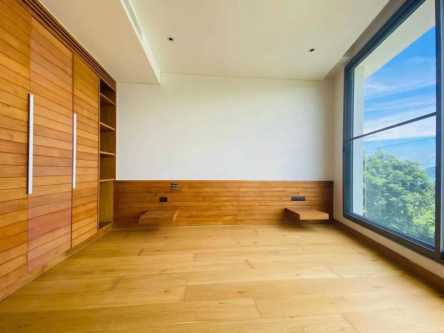 Gallery photo 9