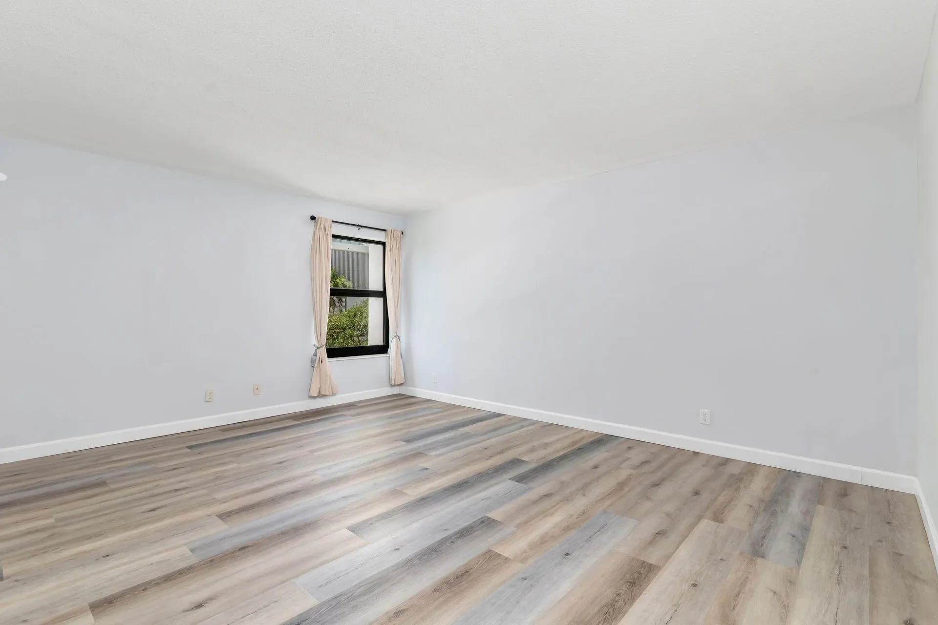 Gallery photo 10