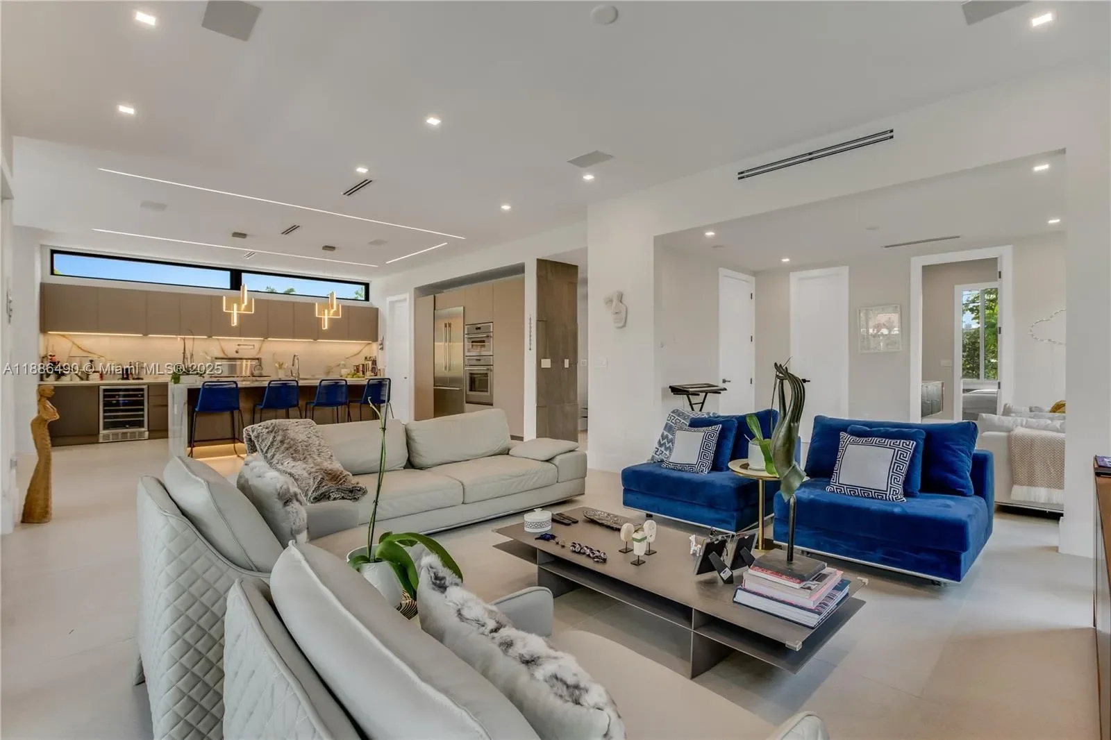 8826 Froude Ave, Bal Harbour, Florida, United States. - Photo 13