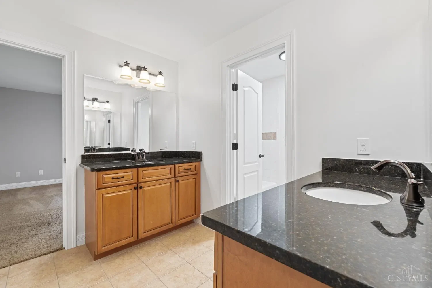 163 Compton Road, Wyoming, OH 45215, Wyoming, Ohio, United States. - Photo 11