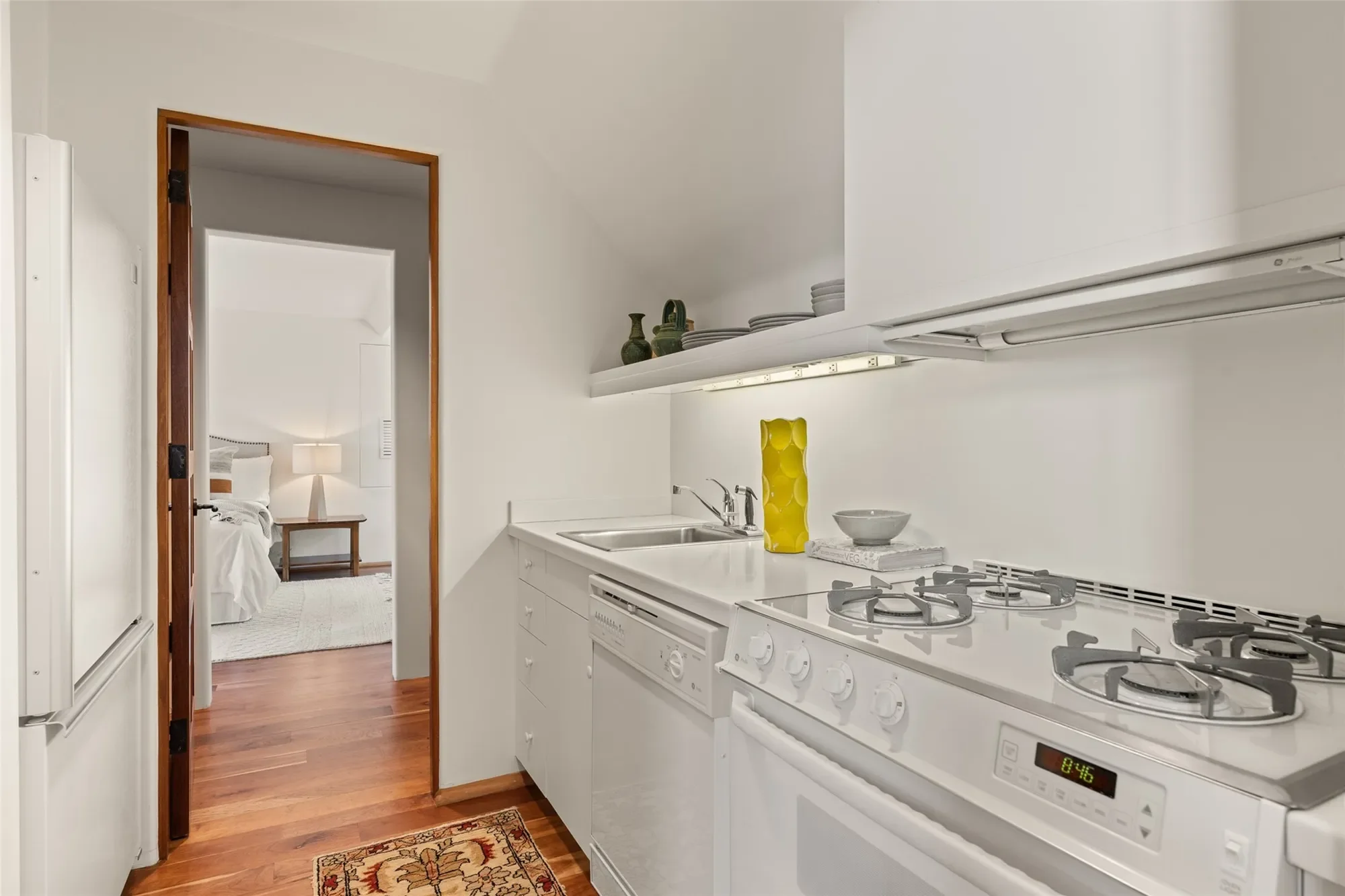 411 Tano Road, Santa Fe, NM 87506, Santa Fe, New Mexico, United States. - Photo 17