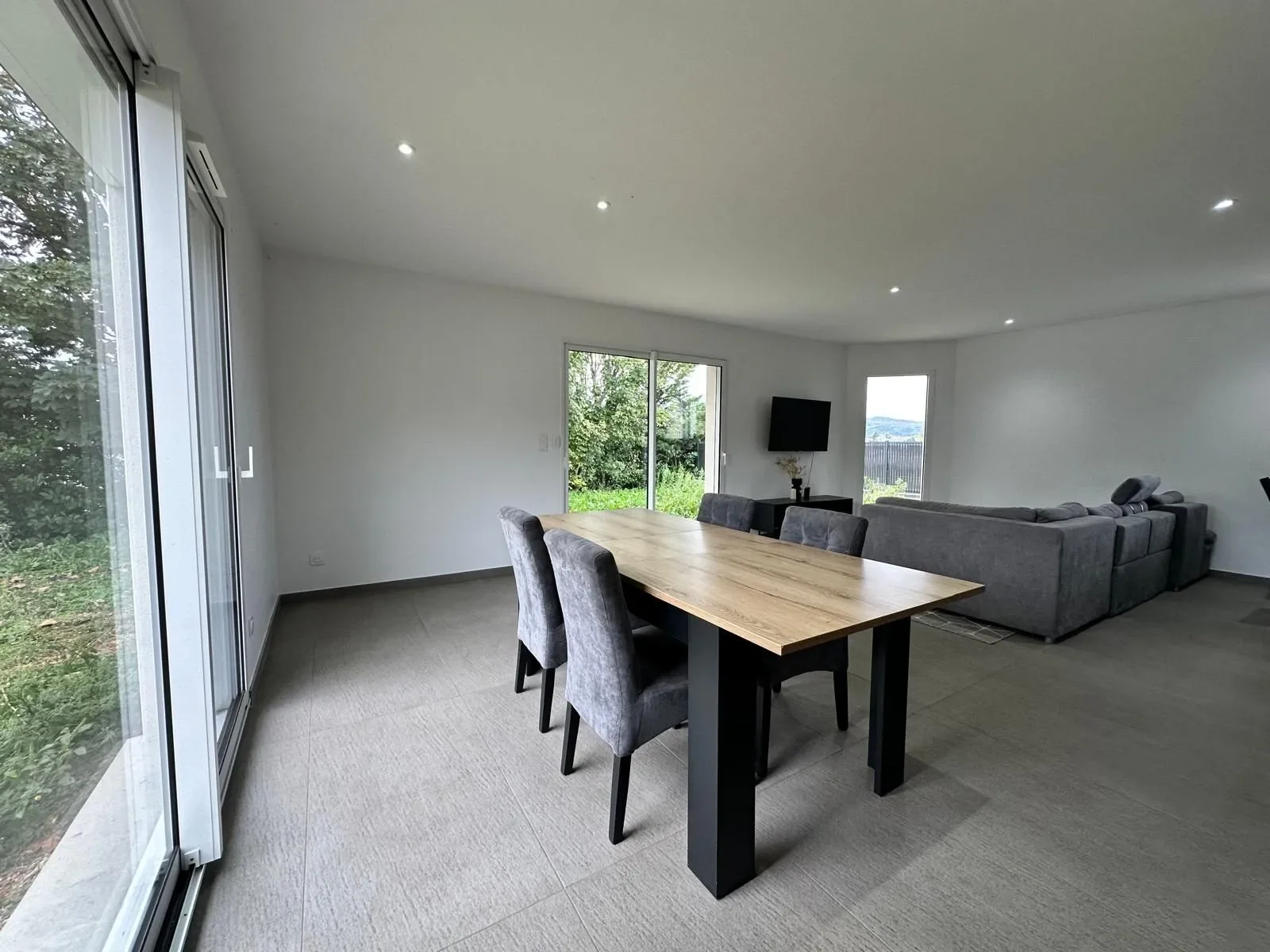 Gallery photo 5