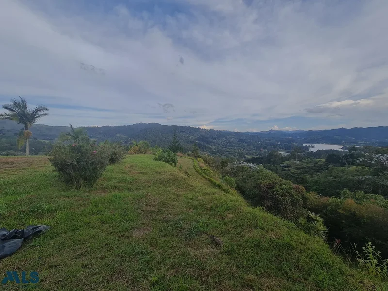 El Retiro MIRADOR DE LA REPRESA, Los Salados, Antioquia, Colombia. - Photo 13