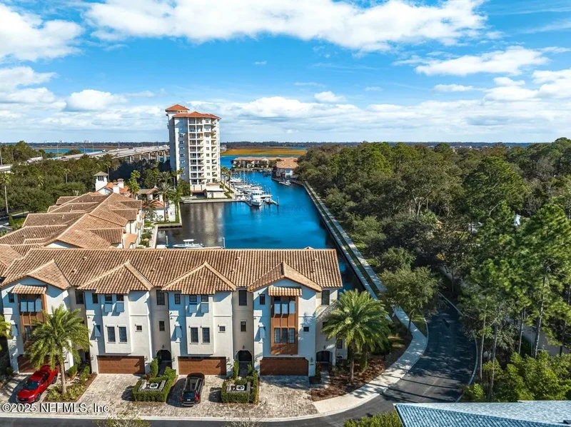 Townhouse in Jacksonville
