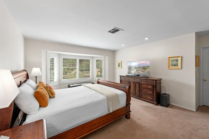 8395 Emerson Avenue , Yucca Valley, CA 92284, Yucca Valley, California, United States. - Photo 15