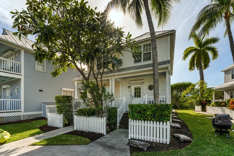 5110 Sunset Village Drive, Duck Key, FL 33050, Duck Key, Florida, United States. - Photo 25
