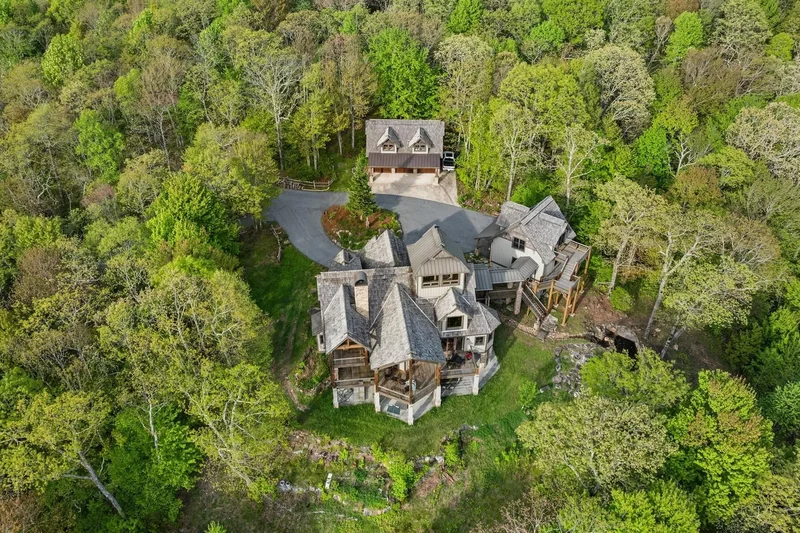 465 Falcon ridge Road, Unit 1516, Sapphire, NC 28774, Cashiers, North Carolina, United States. - Photo 40