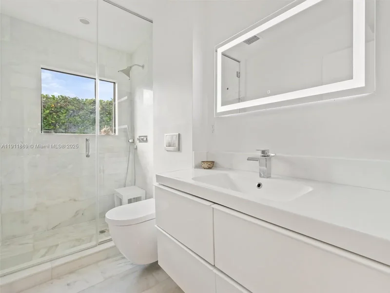 151 NW 87th St, Miami, Florida, United States. - Photo 21
