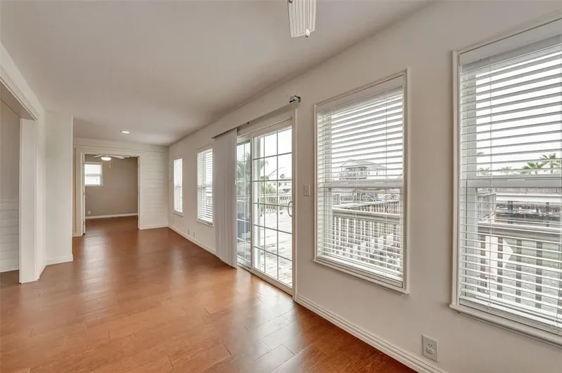 1302 Tiki Drive, Galveston, Texas, United States. - Photo 40