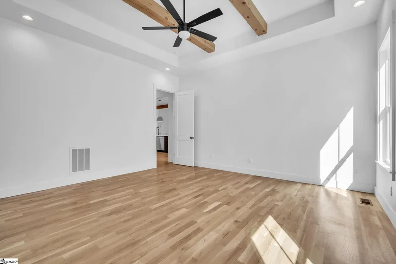 235 S Glassy Mountain Road, Landrum, SC 29356, Landrum, South Carolina, United States. - Photo 19