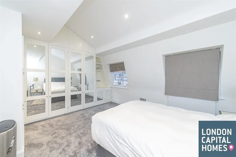 Trevor Place, London, London, England, United Kingdom. - Photo 24