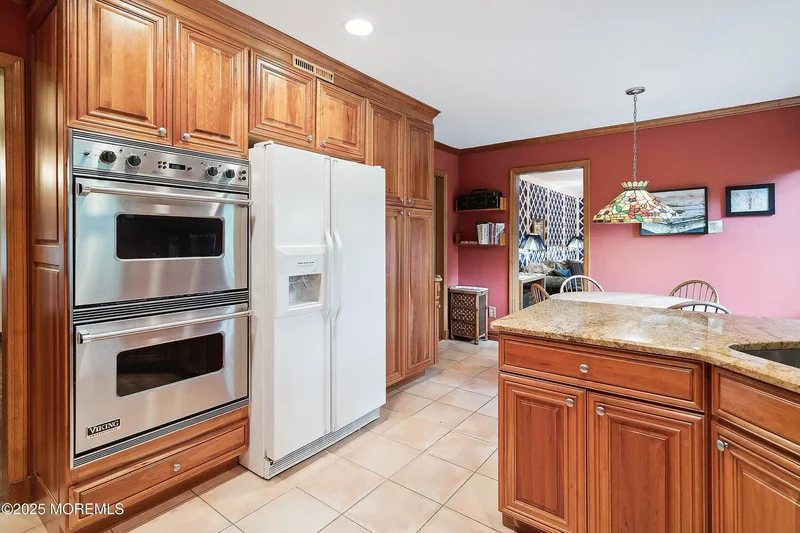 1 Eileen Court, East Brunswick, NJ 08816, East Brunswick, New Jersey, United States. - Photo 4