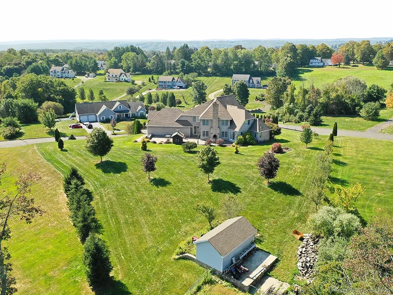 114 Wheeler Farm Road, Watertown, CT, 06795, USA, Watertown, Connecticut, United States. - Photo 16