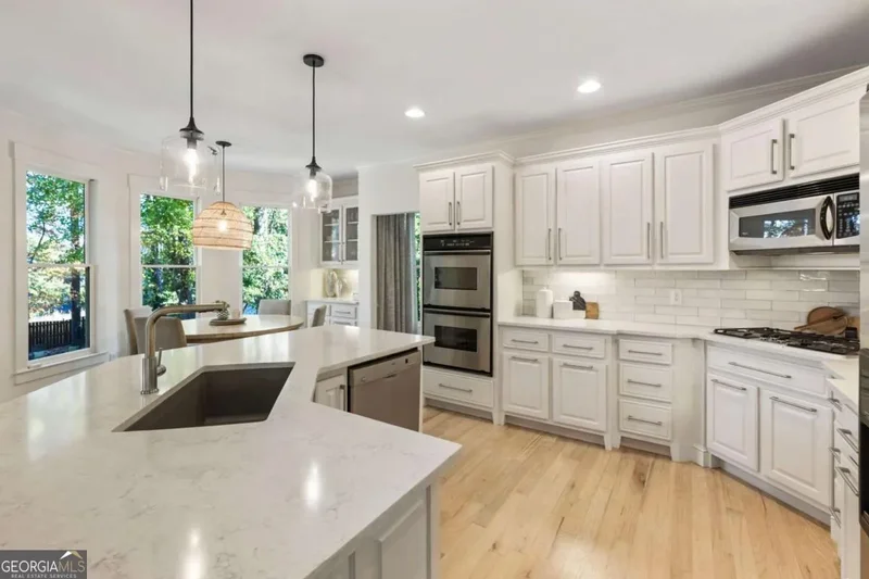 3962 Erin Drive, Alpharetta, GA 30022, Alpharetta, Georgia, United States. - Photo 5