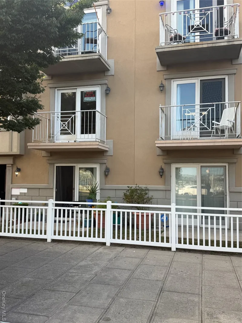 10220 Rockaway Beach Boulevard, New York, New York, United States. - Photo 6