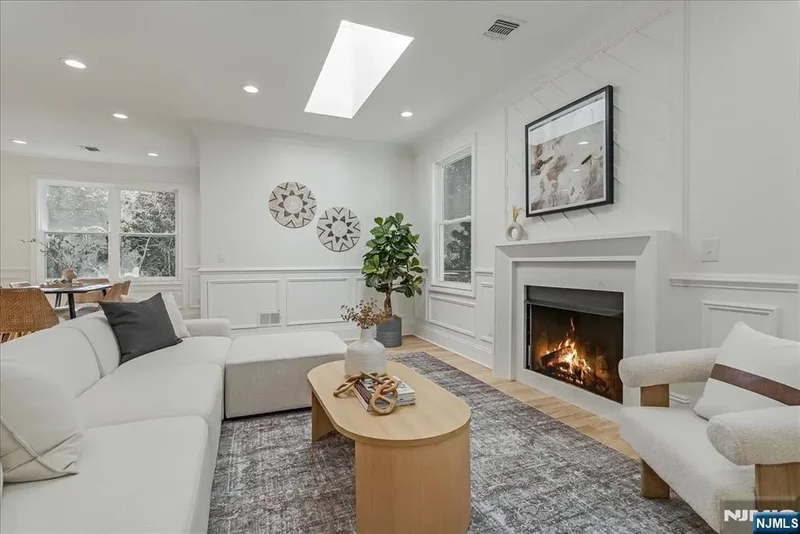 2 Kinzel Lane, West Orange, NJ 07052, West Orange, New Jersey, United States. - Photo 18