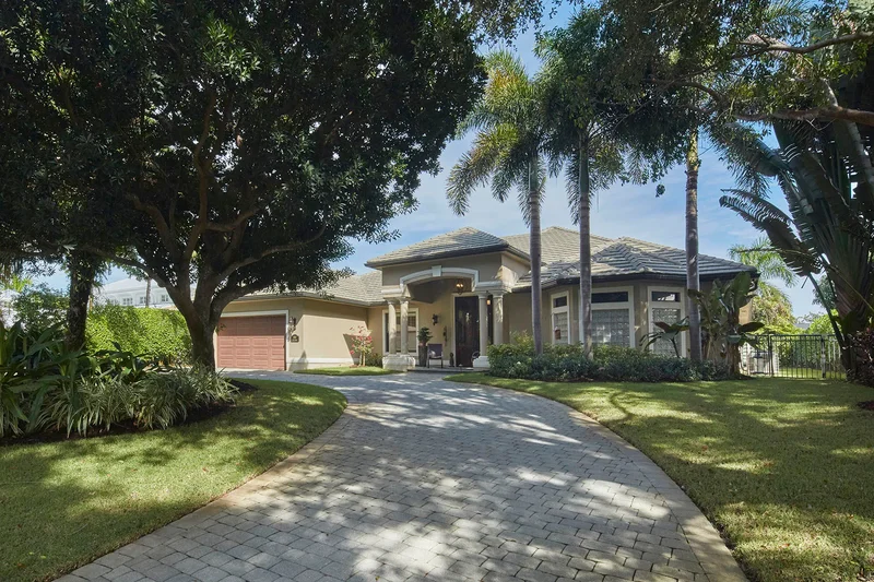 1900 Tiller Terrace, Naples, FL 34102, Naples, Florida, United States. - Photo 17