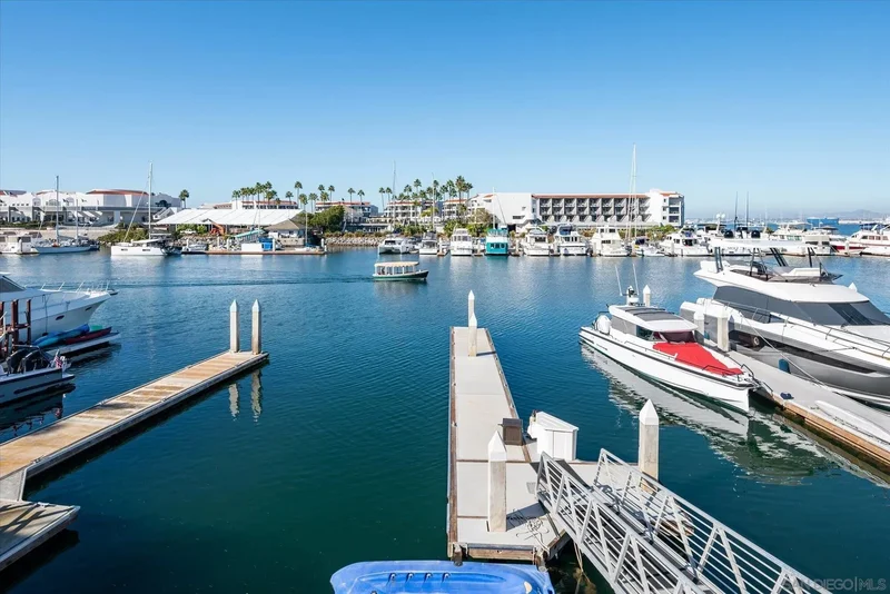 25 The Point, Coronado, California, United States. - Photo 58