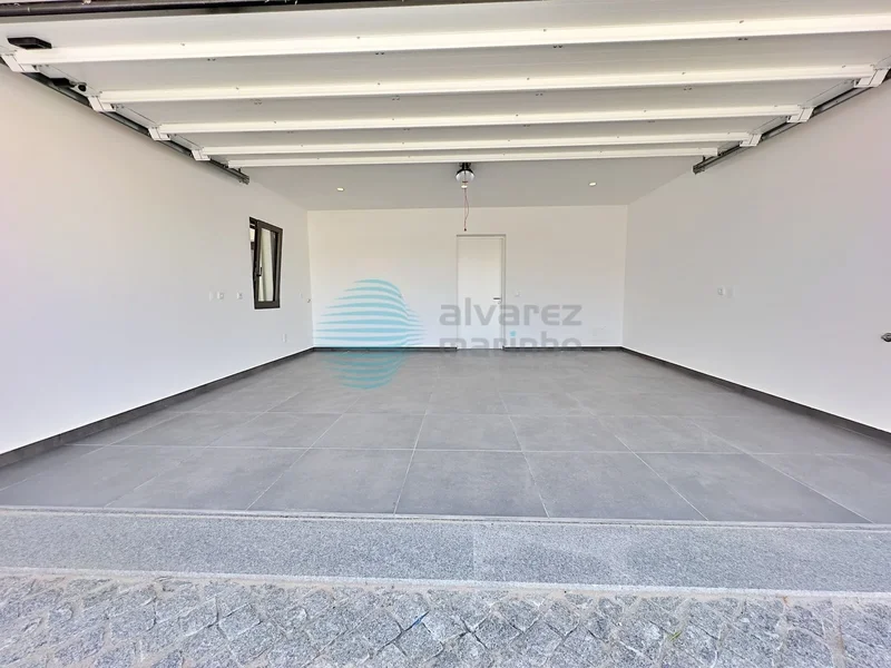 A dos Cunhados e Maceira, Lisbon, Portugal. - Photo 4