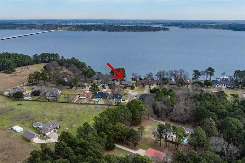 22766 Diamond Bay Drive, Palestine, Texas, United States. - Photo 27