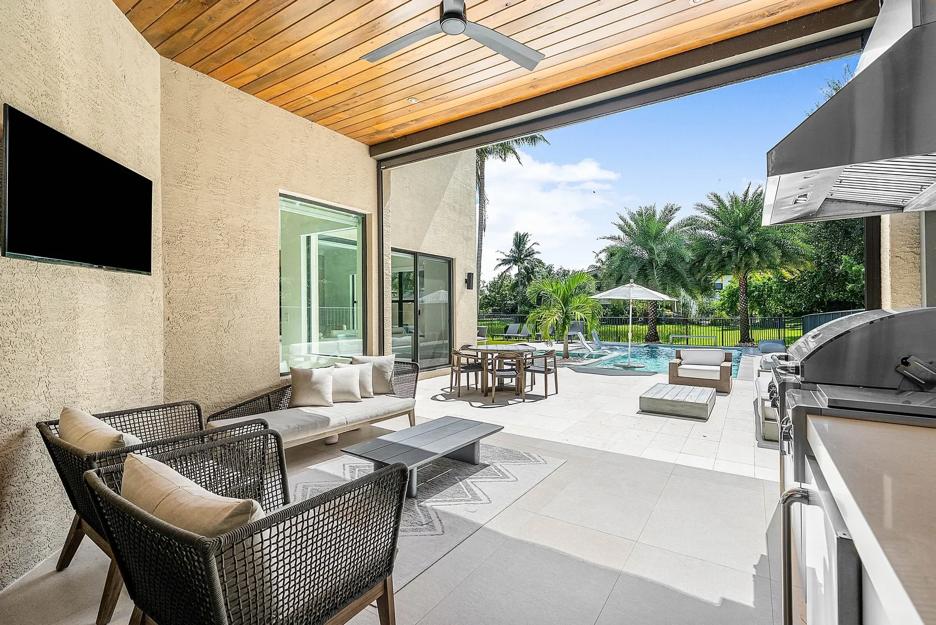 16491 Gateway Bridge Drive , Delray Beach, FL 33446, Delray Beach, Florida, United States. - Photo 17