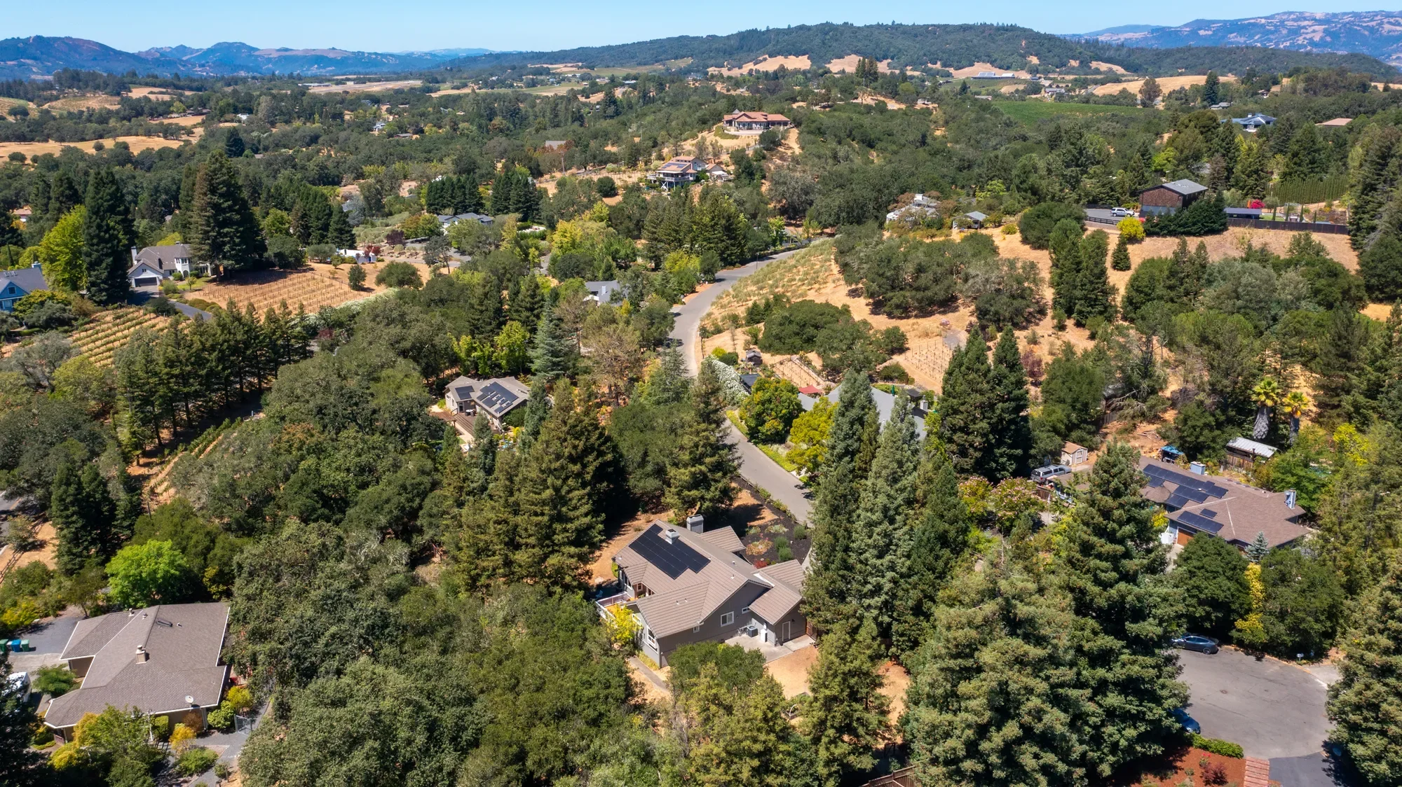 219 Burgundy Road , Healdsburg, CA 95448, Healdsburg, California, United States. - Photo 24