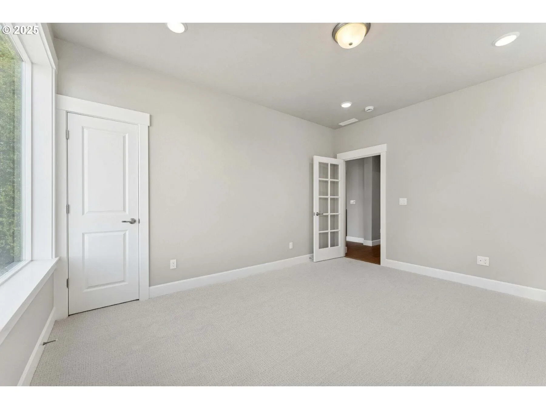 Gallery photo 10