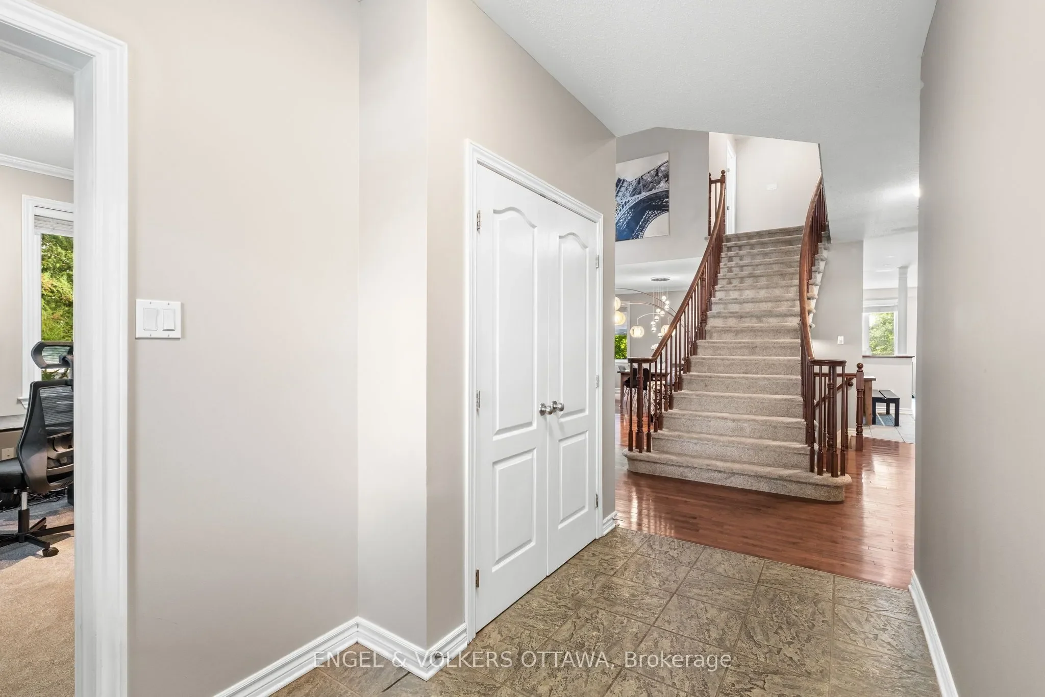 Gallery photo 2