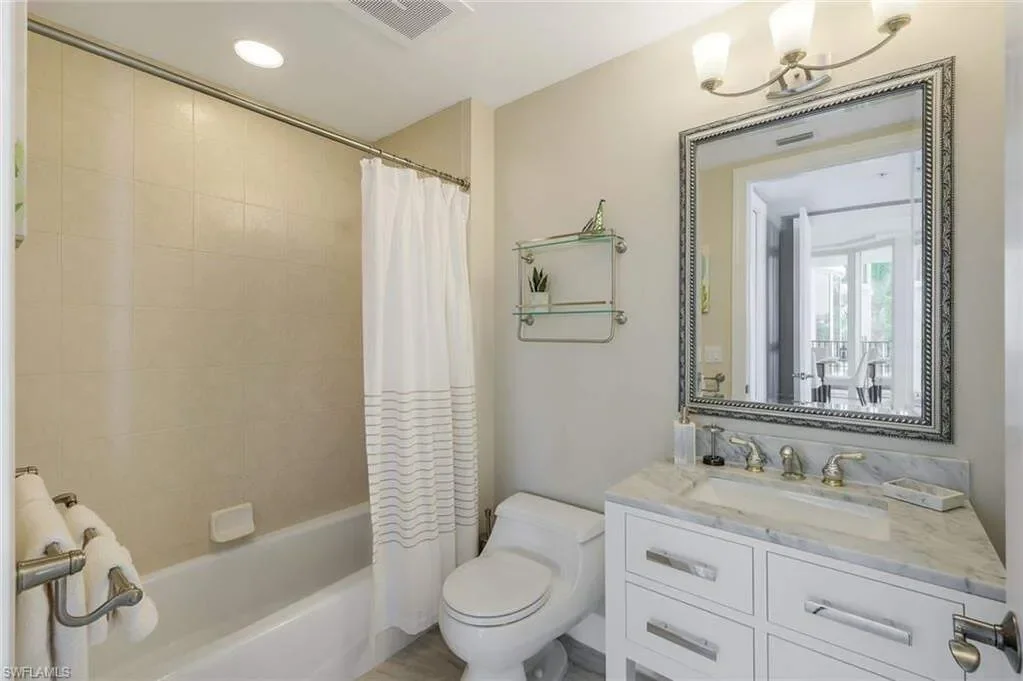 700 La Peninsula BLVD, #206, Naples, FL, 34113, USA, Naples, Florida, United States. - Photo 8