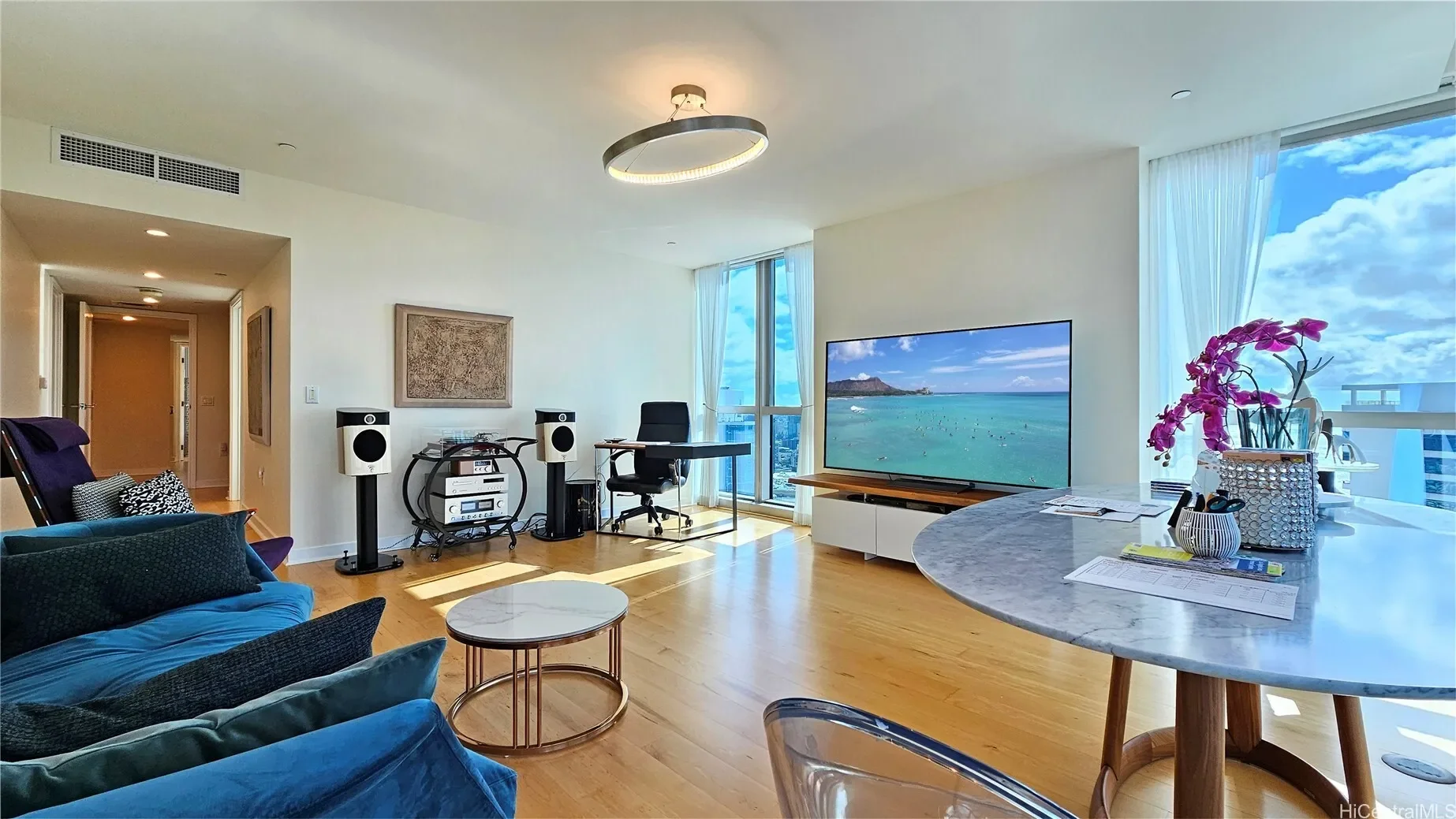 1177 Queen Street Unit 4610, Honolulu, HI 96814, Honolulu, Hawaii, United States. - Photo 2