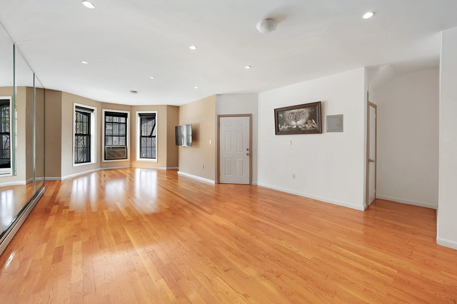 Gallery photo 7