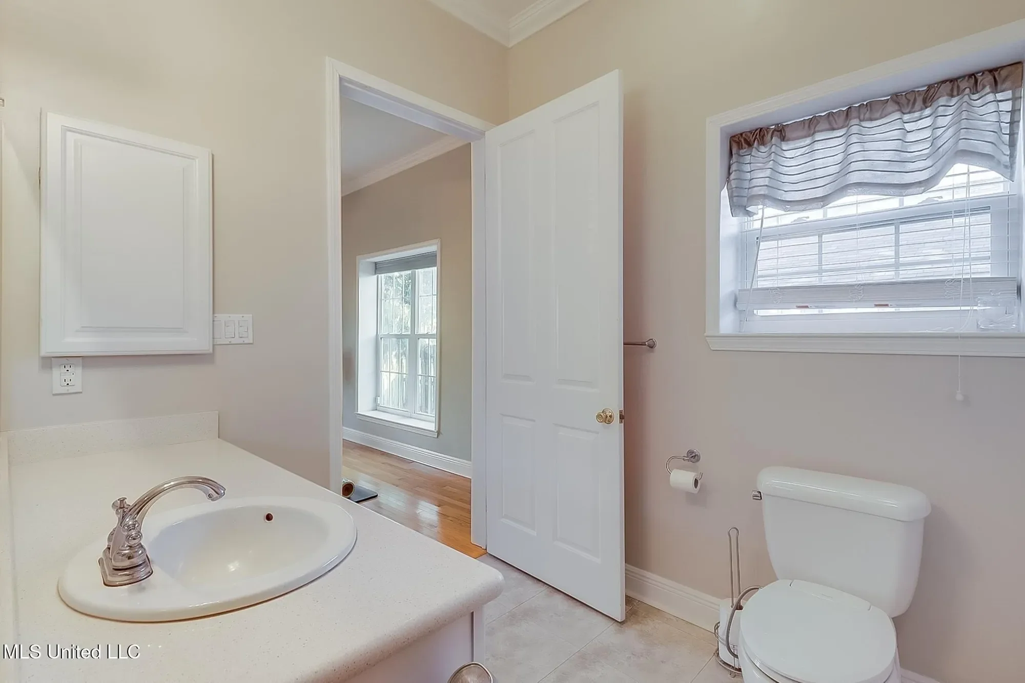1006 Beach Boulevard, Biloxi, MS 39530, Biloxi, Mississippi, United States. - Photo 28