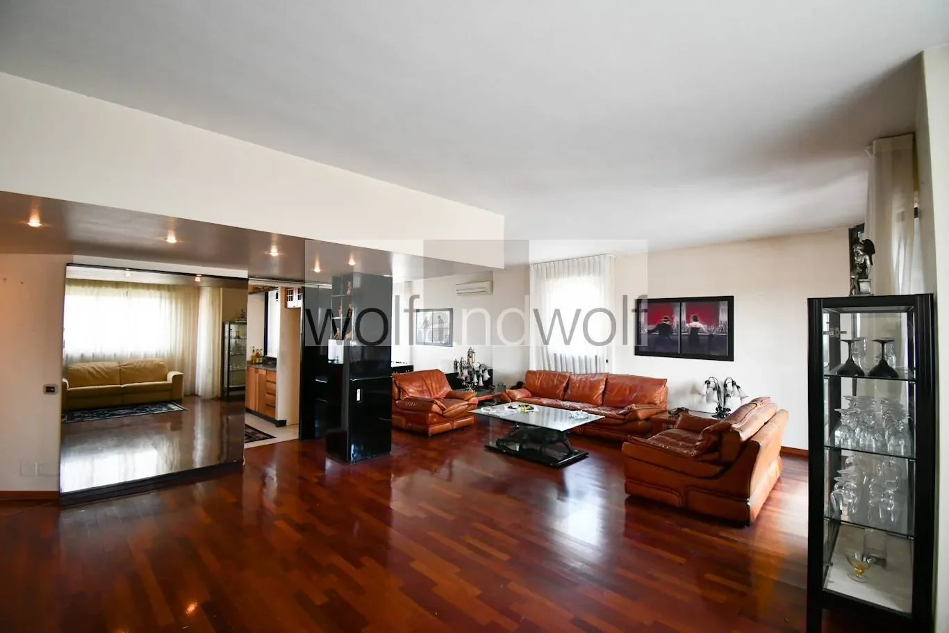 Gallery photo 5