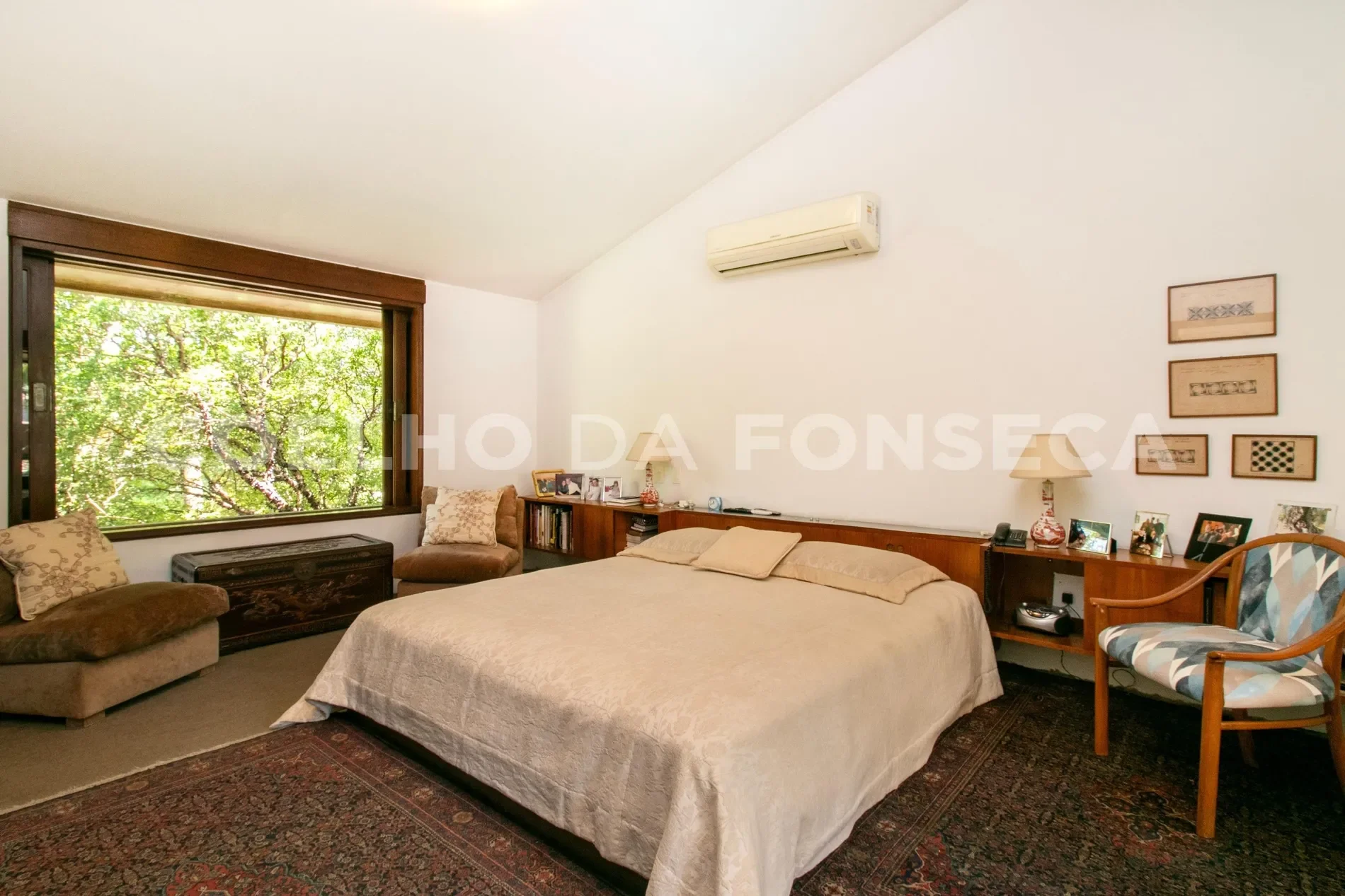 Gallery photo 2