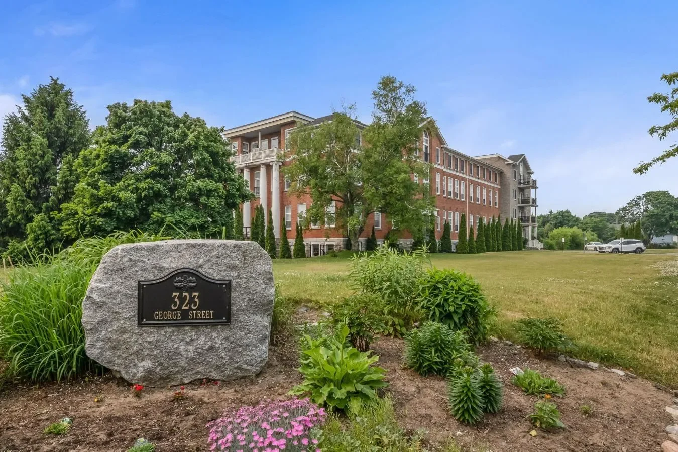 Gallery photo 8