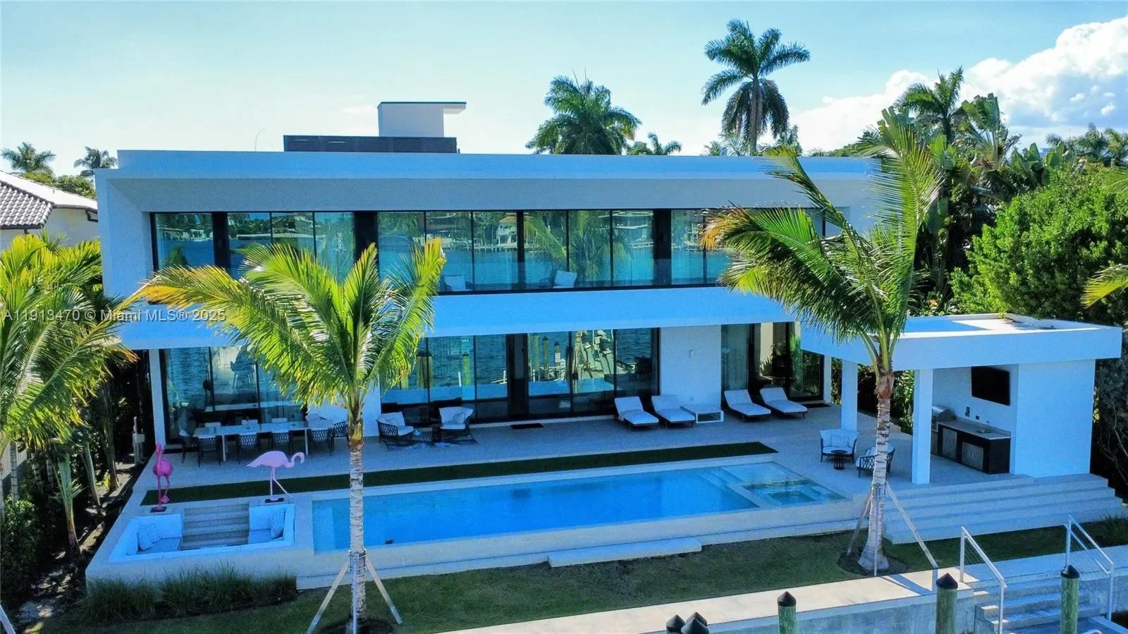 375 N Hibiscus Dr, Miami Beach, Florida, United States. - Photo 36