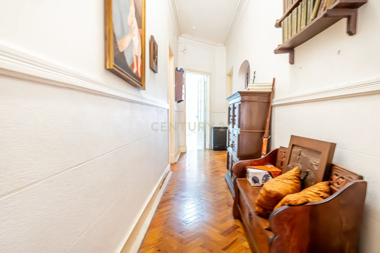 Gallery photo 3