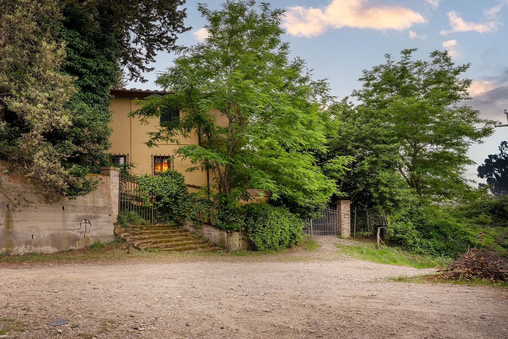 Tenuta Agrituristica e Azienda Agricola di Prestigio nel Cuore del Chianti Fiorentino