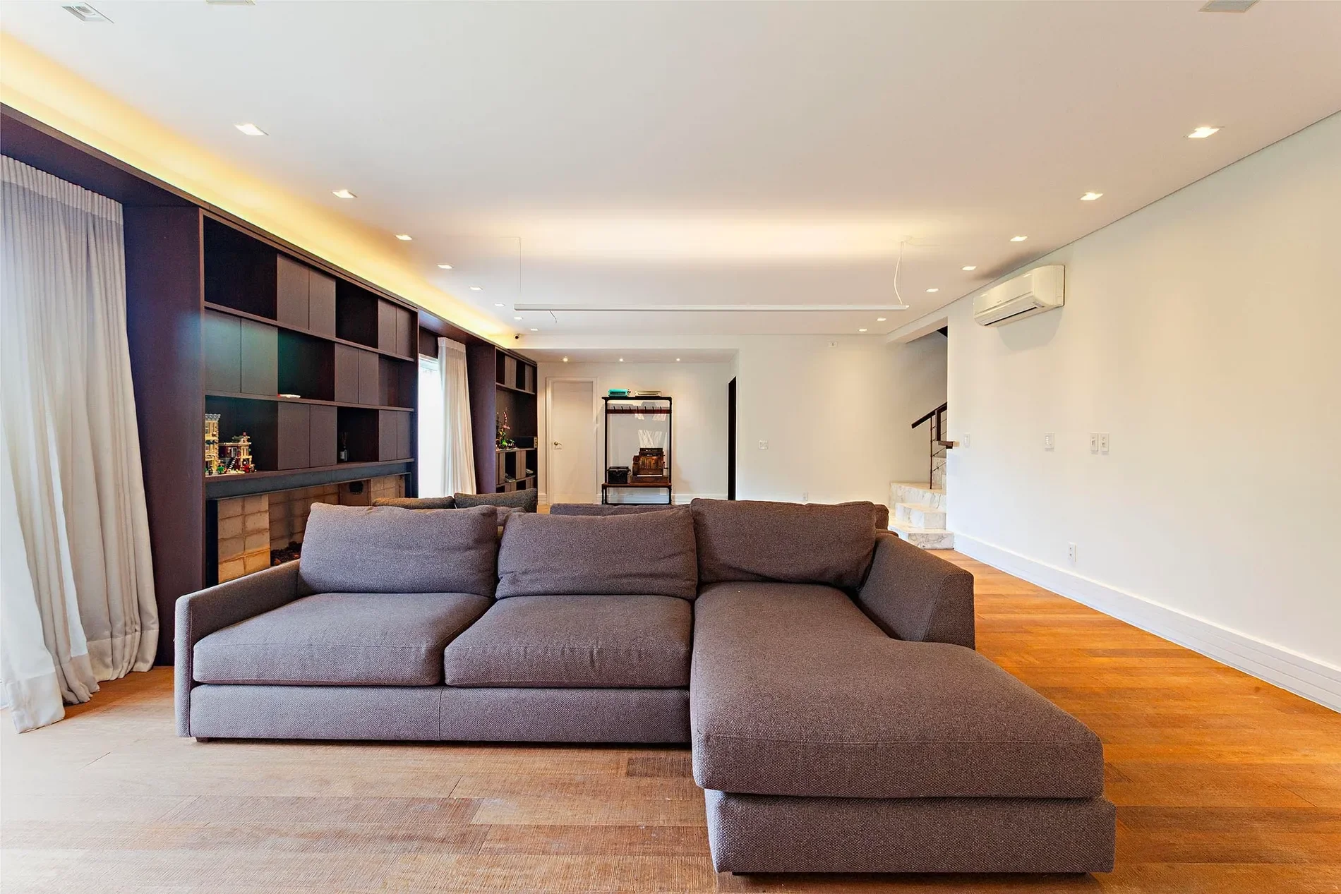 Gallery photo 4