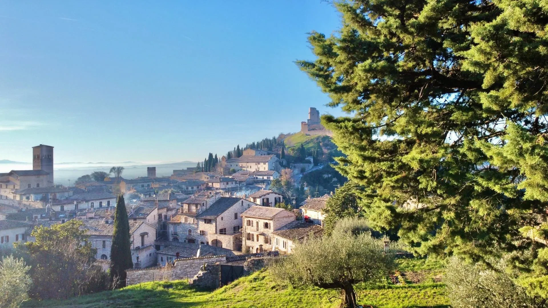 Via Villamena, San Damiano, Umbria, Italy. - Photo 14