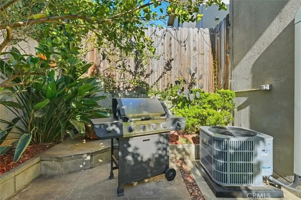 1805 Stanford, Torrance, California, United States. - Photo 30