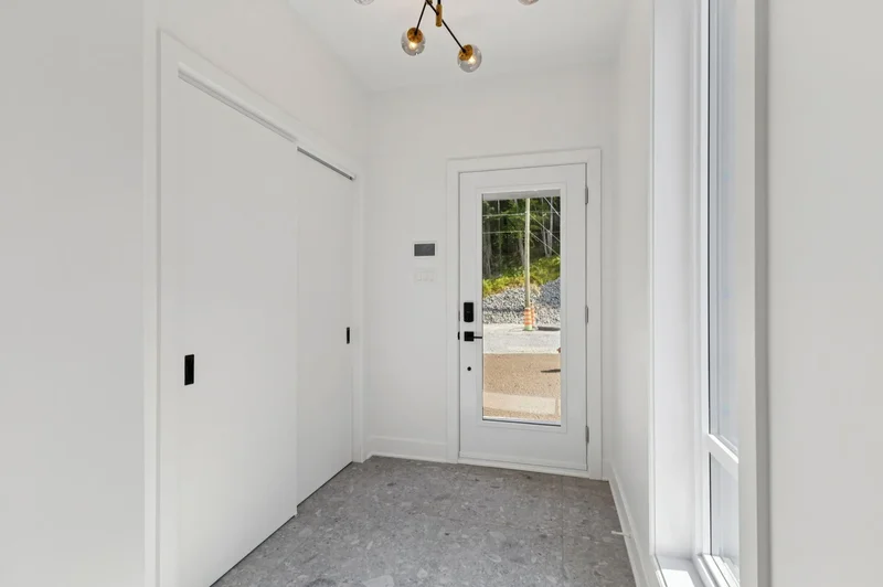 120 Allée Pangman, Mont-Tremblant, Quebec, Canada. - Photo 5