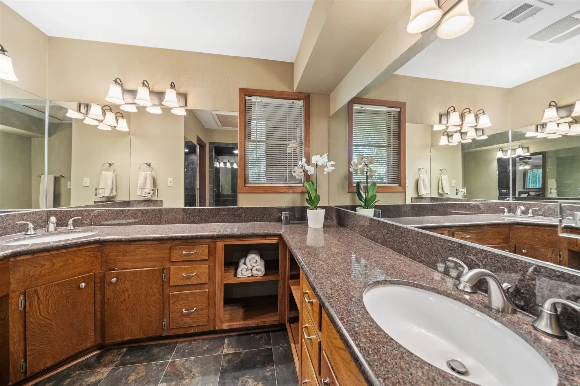 1710 Magnolia Lane, Kingwood, TX 77339, Houston, Texas, United States. - Photo 38